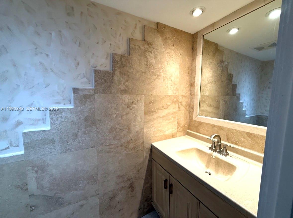 FAIRWAYS RIVIERA CONDO - Residential