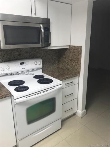 ENSENADA CONDO BLDG E-II - Residential