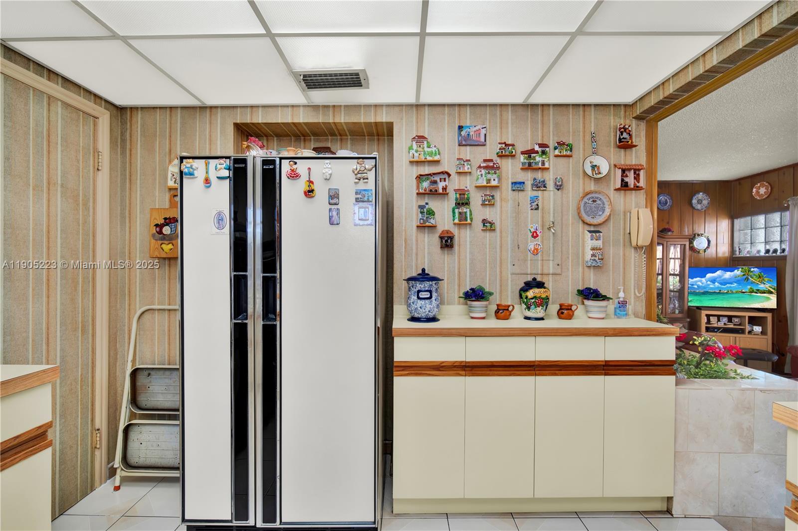 PORTER MANOR - Residential