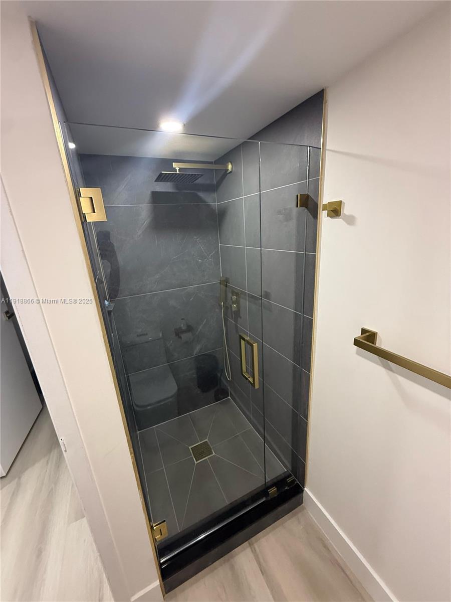 KINGS POINT MONACO CONDOS - Residential