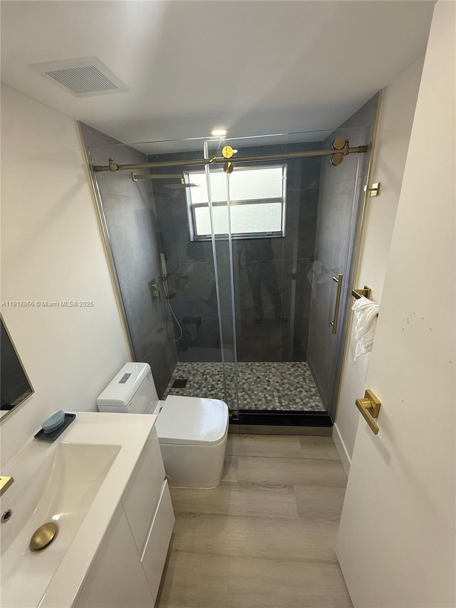 KINGS POINT MONACO CONDOS - Residential