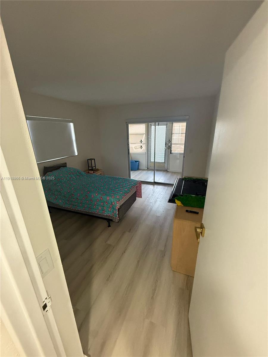 KINGS POINT MONACO CONDOS - Residential