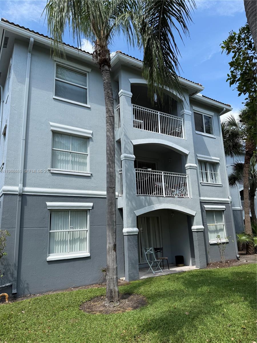 165 NW 96th Ter 3-308