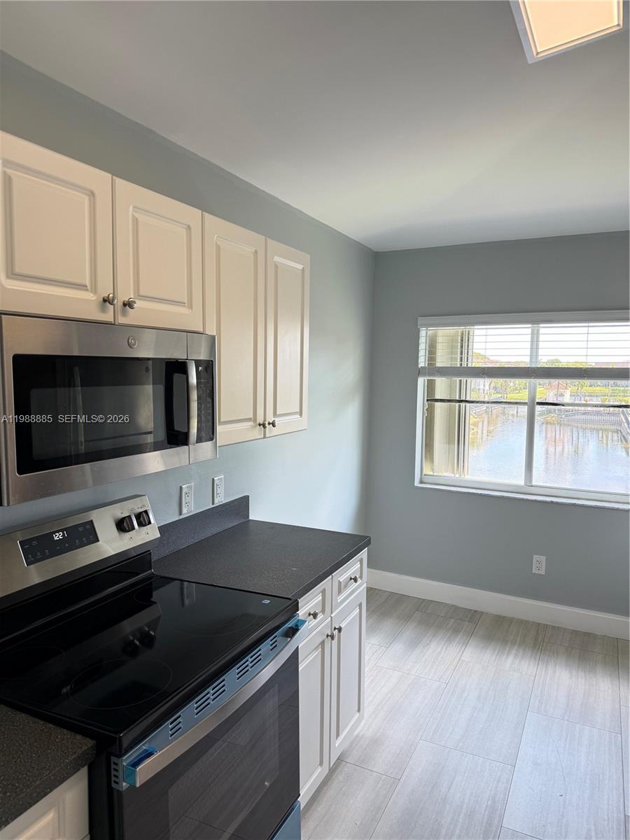 LA VIA CONDO - Residential