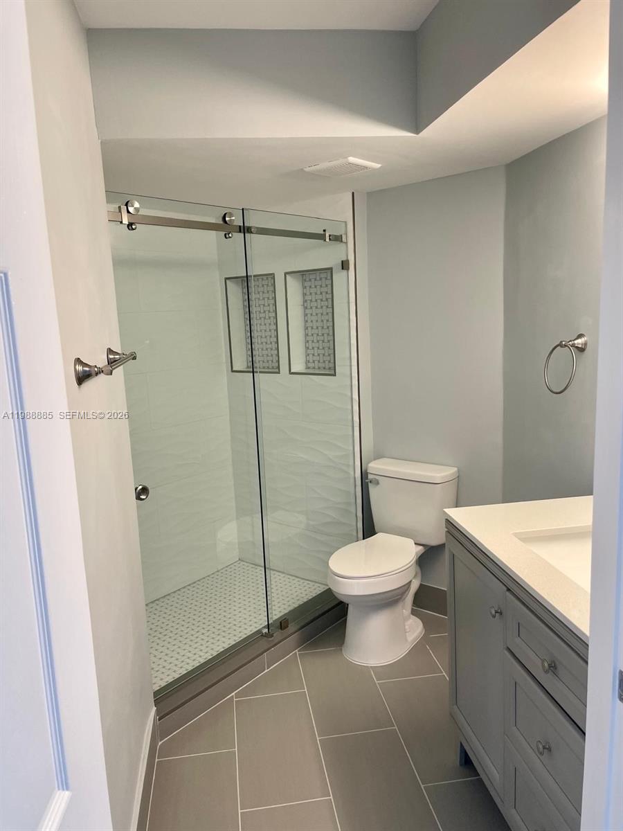 LA VIA CONDO - Residential