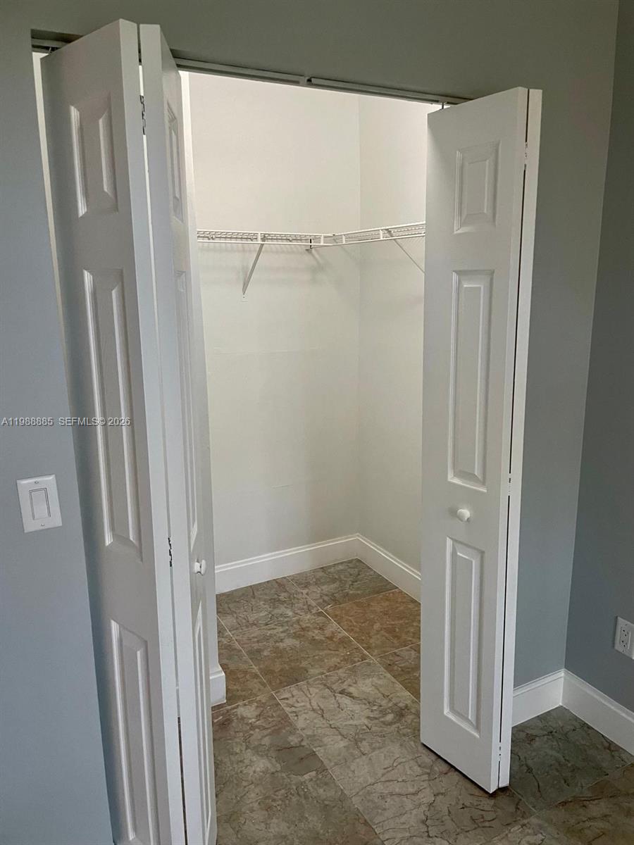 LA VIA CONDO - Residential