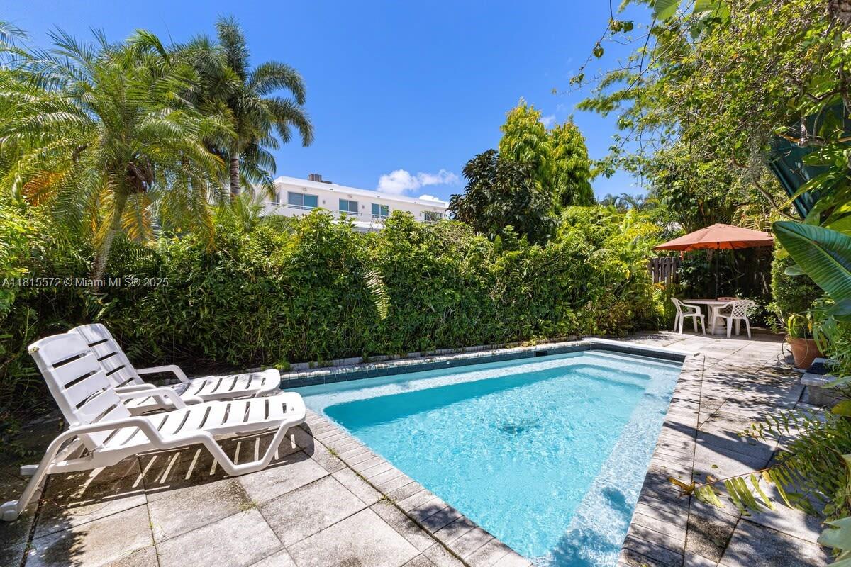 VICTORIA PARK CORR AMEN P - Residential Lease