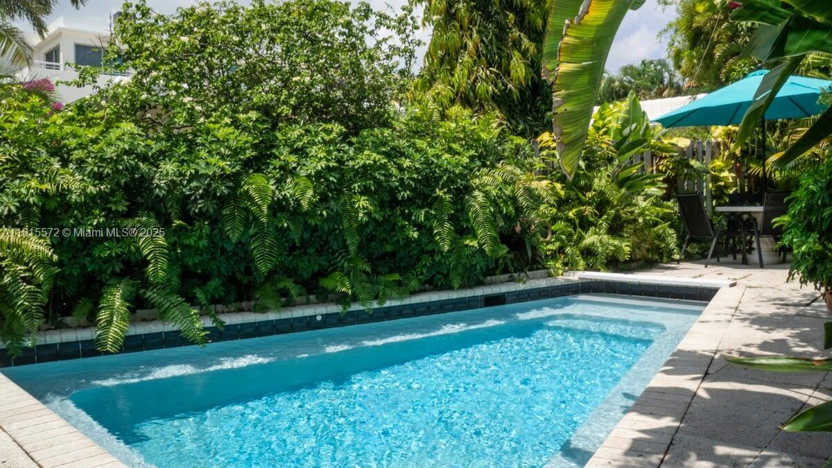VICTORIA PARK CORR AMEN P - Residential Lease