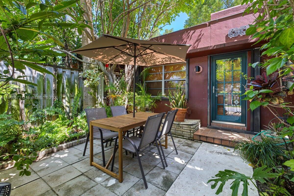 VICTORIA PARK CORR AMEN P - Residential Lease