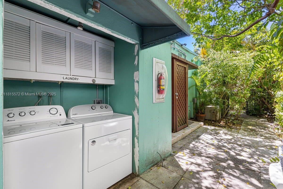 VICTORIA PARK CORR AMEN P - Residential Lease