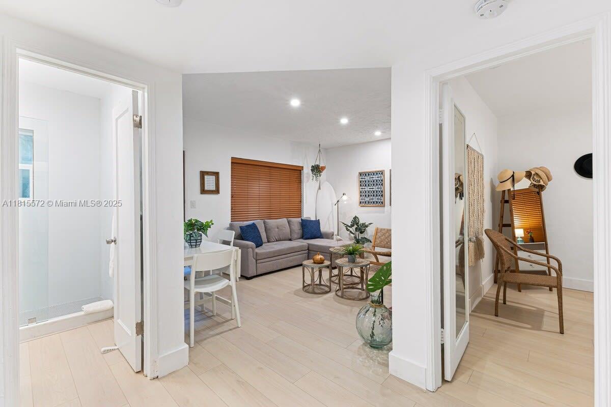 VICTORIA PARK CORR AMEN P - Residential Lease