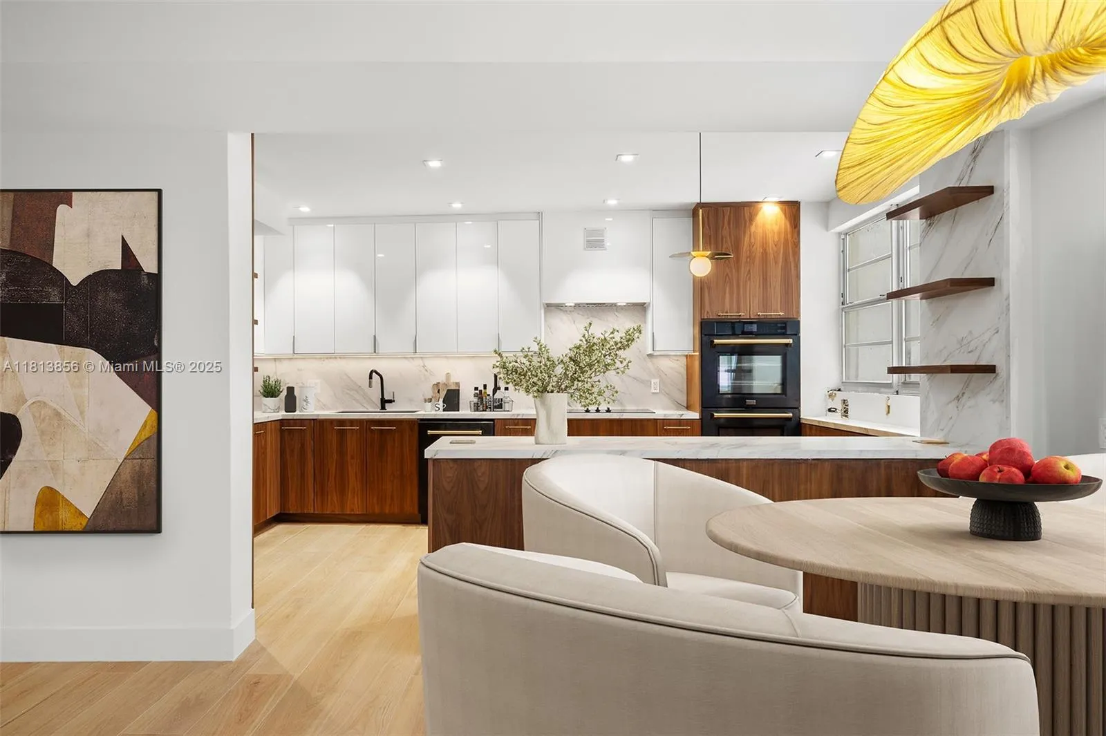 Miami Beach, Florida 33140, United States, 3 Bedrooms Bedrooms, ,3 BathroomsBathrooms,Residential,Active,143122