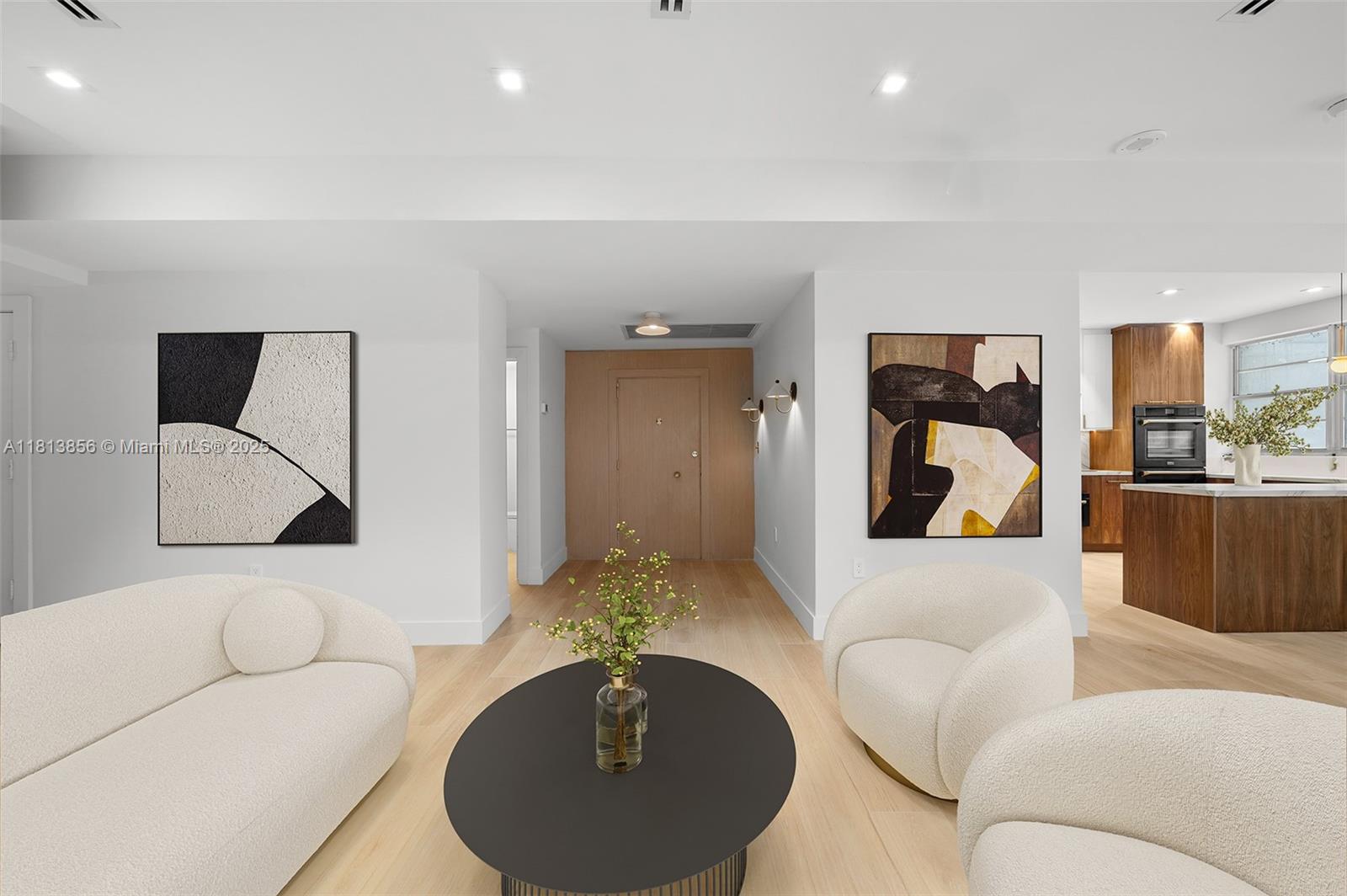 IMPERIAL HOUSE CONDO - Residential Lease