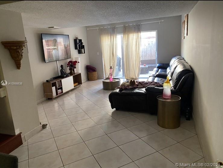 MARINA REAL CONDO NO 2 - Residential Lease