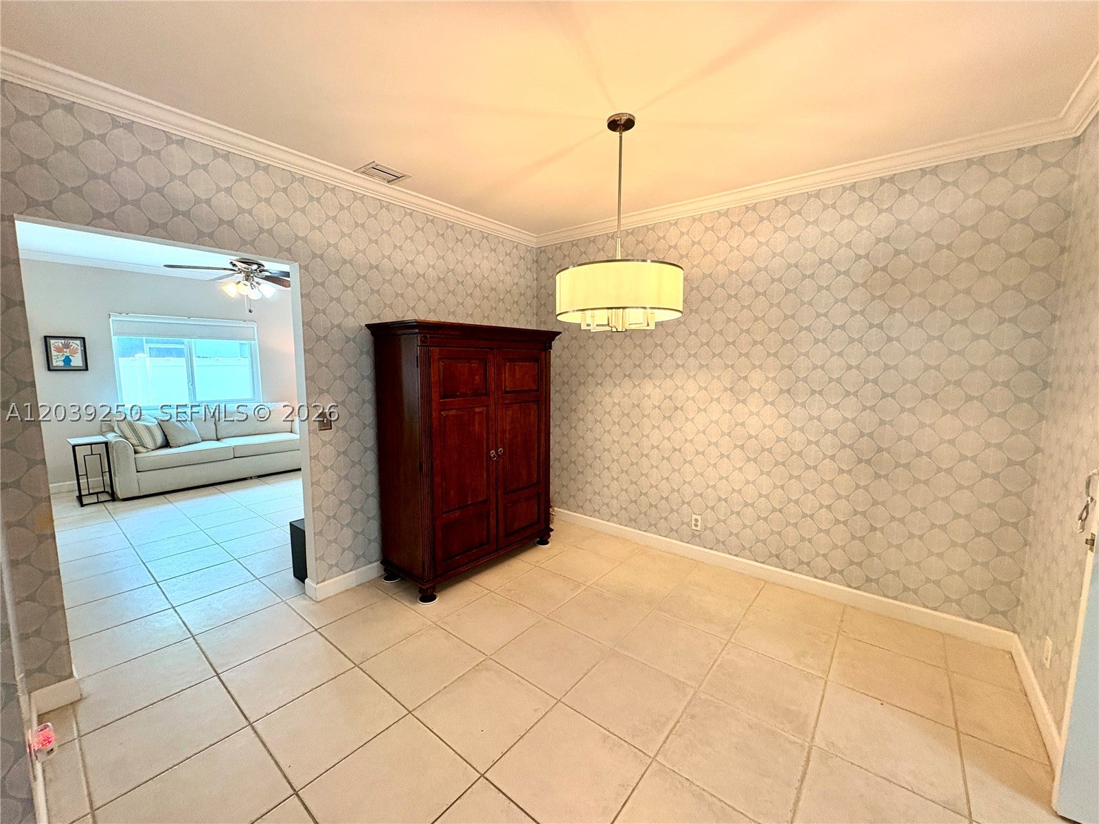9481 Bradshaw Ln