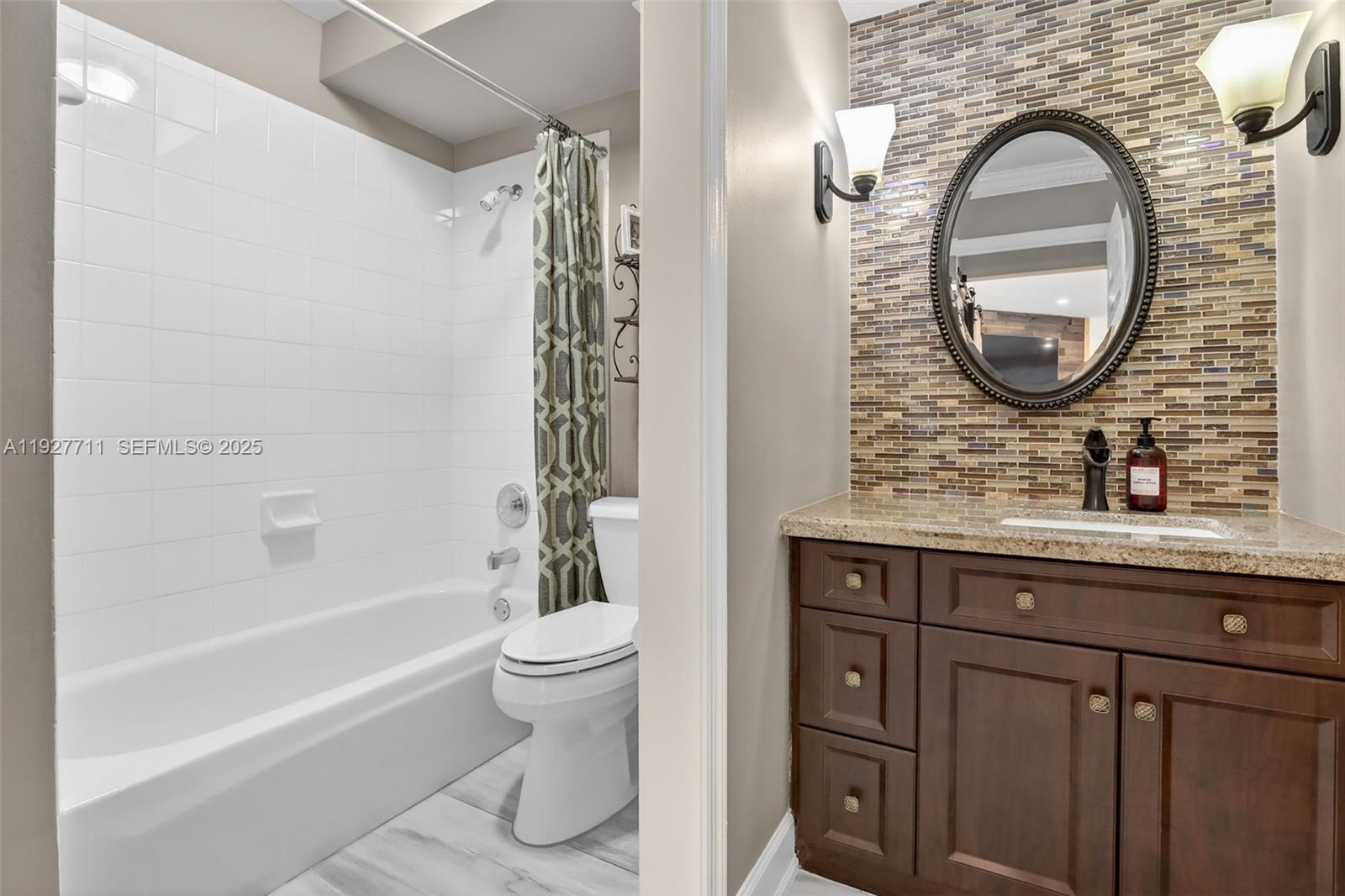 PEMBROKE ISLES 1 - Residential