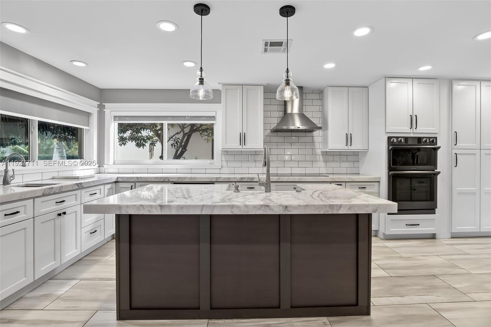 PEMBROKE ISLES 1 - Residential