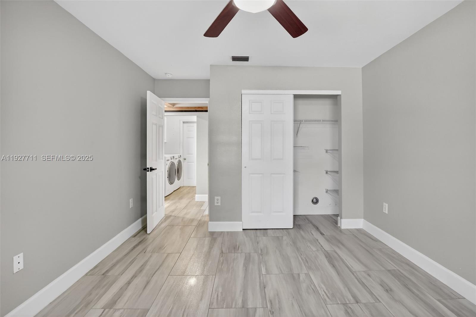 PEMBROKE ISLES 1 - Residential