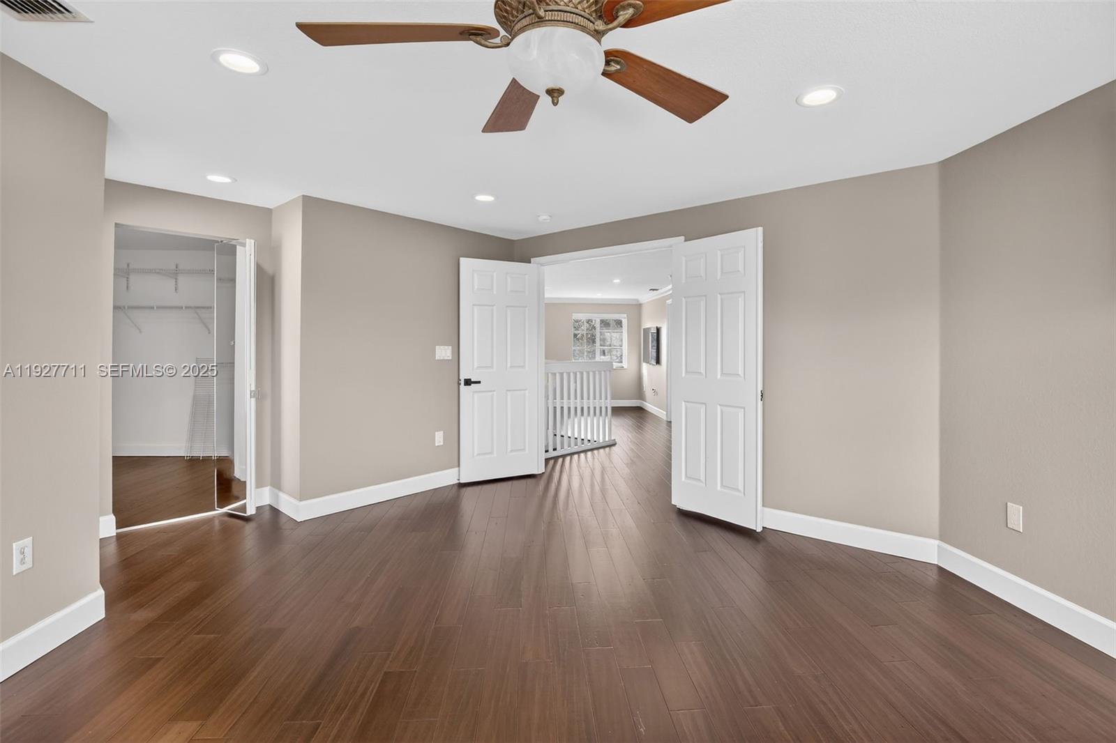 PEMBROKE ISLES 1 - Residential