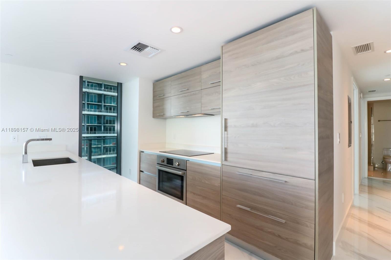 1300 S MIAMI AVENUE CONDO - Residential
