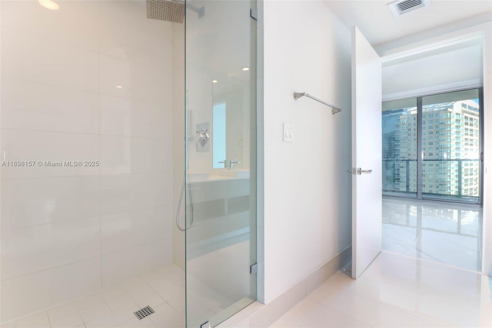 1300 S MIAMI AVENUE CONDO - Residential
