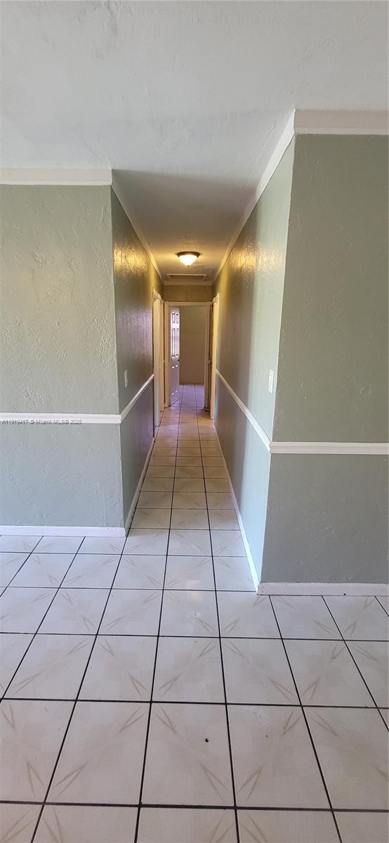 BISCAYNE HIGHLANDS - Residential Lease