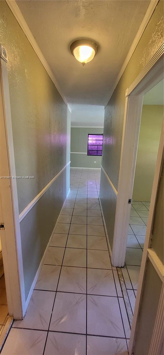 BISCAYNE HIGHLANDS - Residential Lease