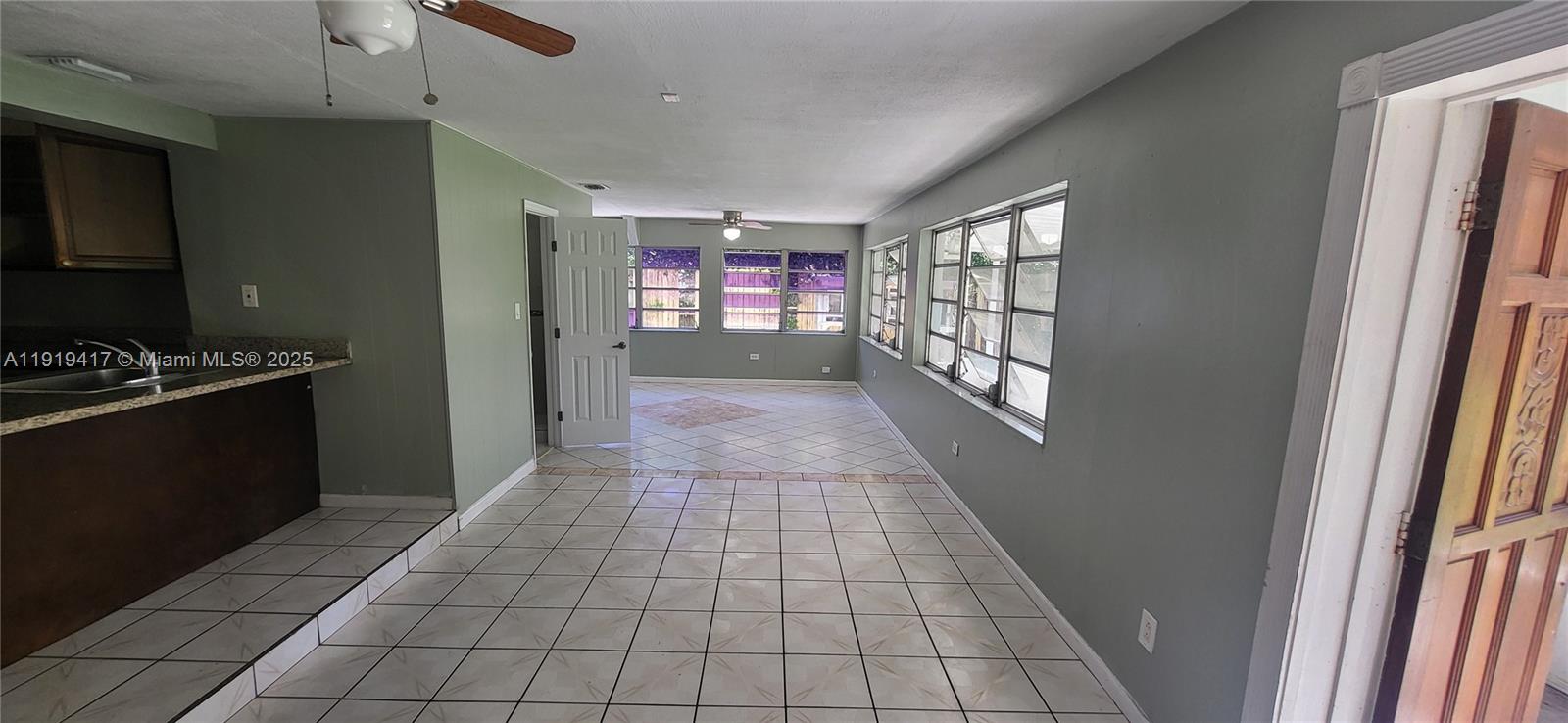 BISCAYNE HIGHLANDS - Residential Lease