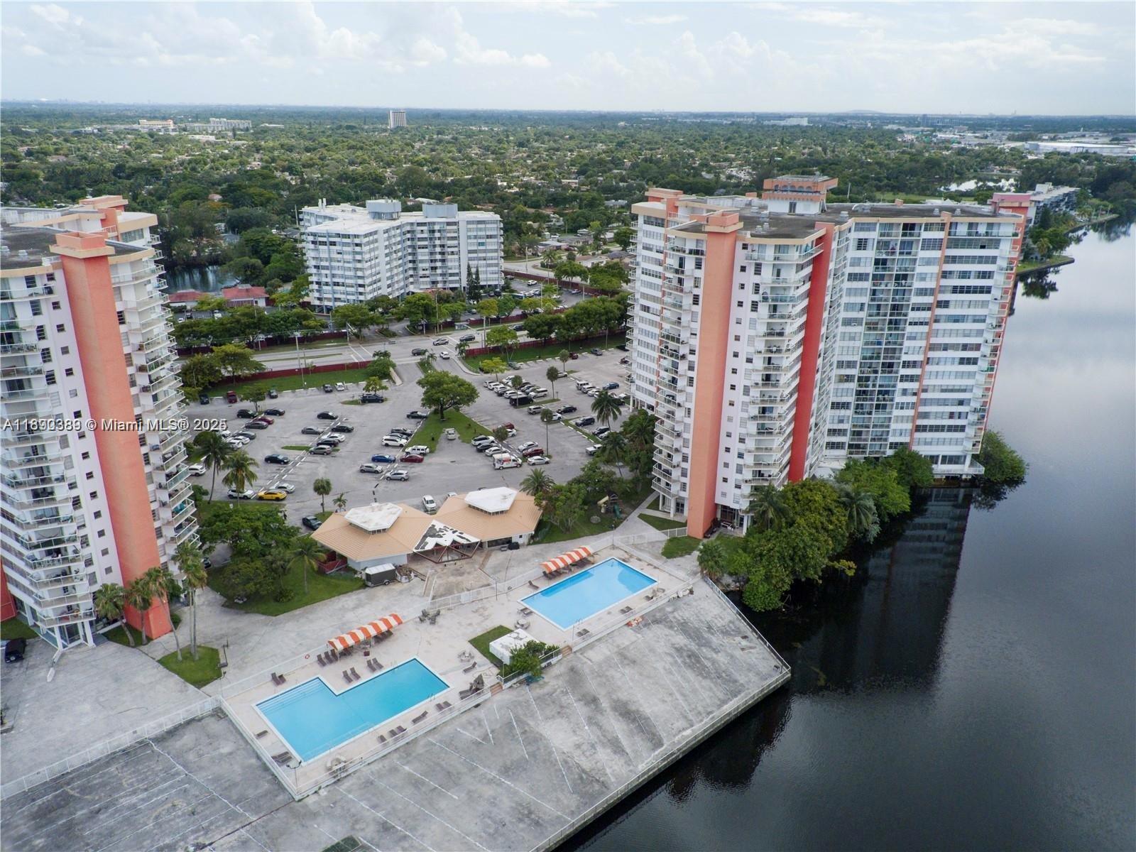 BUCKLEY TOWERS CONDO - EA - Residential