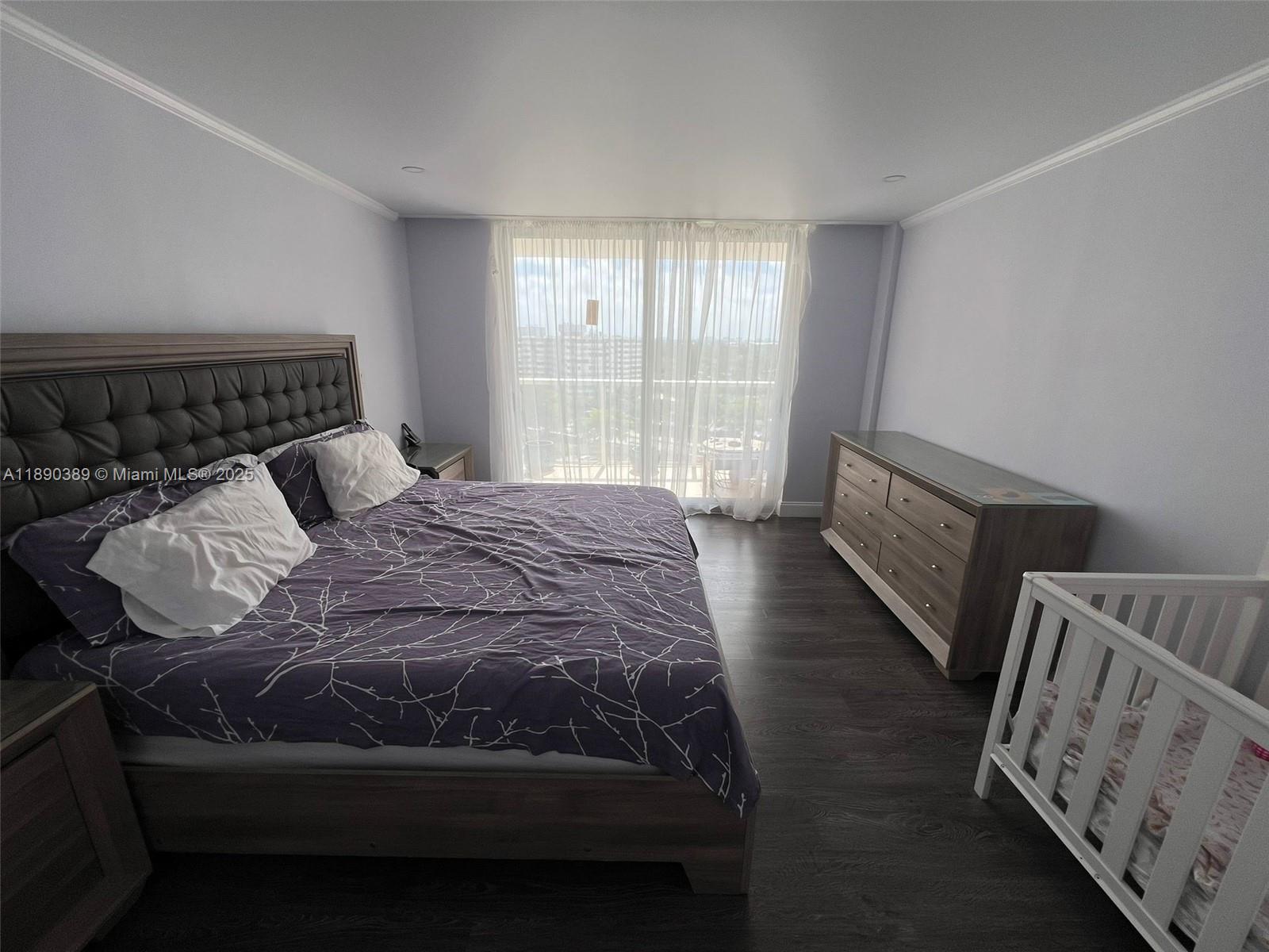 BUCKLEY TOWERS CONDO - EA - Residential