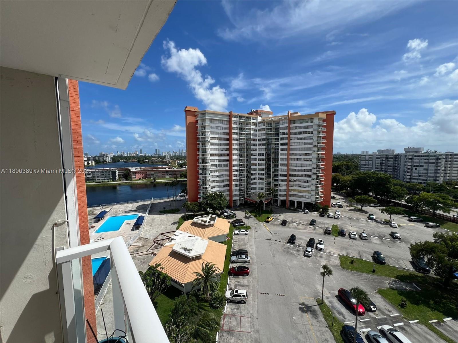 BUCKLEY TOWERS CONDO - EA - Residential