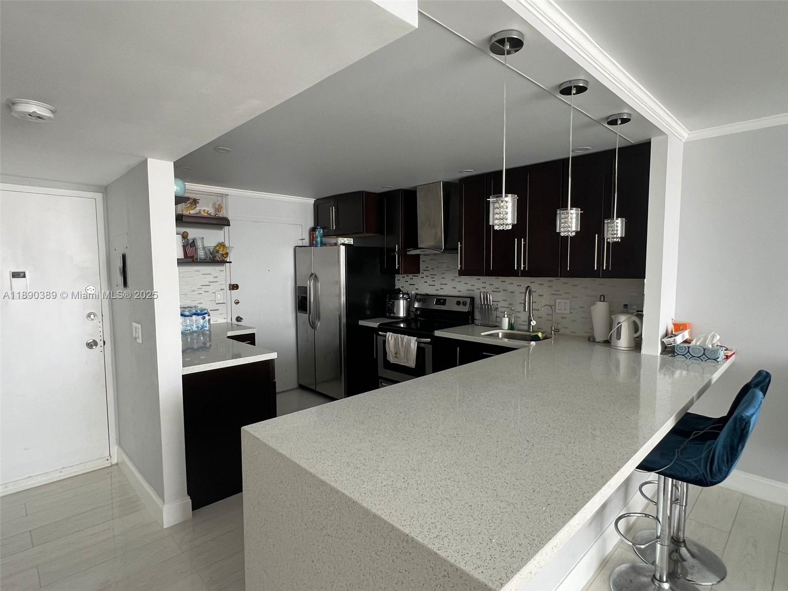 BUCKLEY TOWERS CONDO - EA - Residential