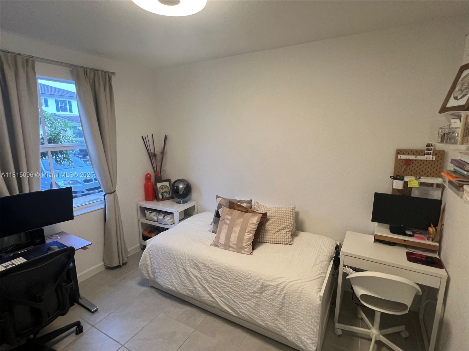 GOLF PARK SEC 1 - Residential