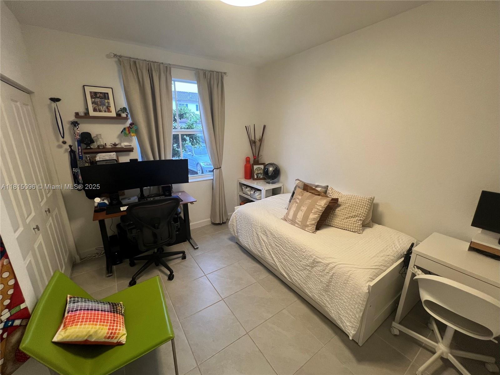 GOLF PARK SEC 1 - Residential