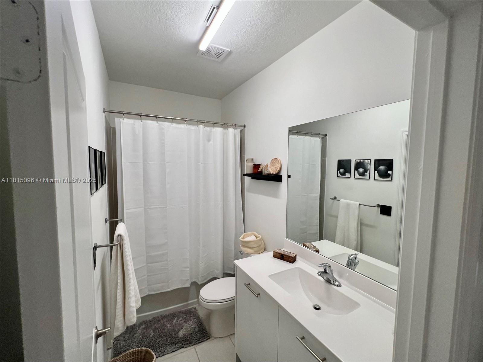 GOLF PARK SEC 1 - Residential