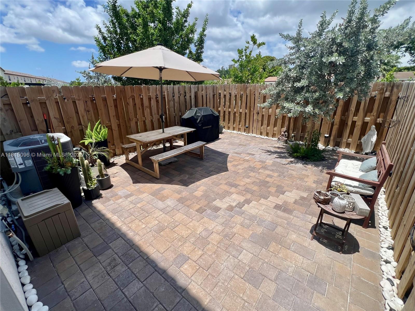 GOLF PARK SEC 1 - Residential