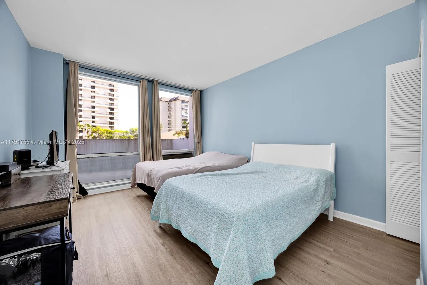 Coral Gables, Florida 33134, United States, 1 Bedroom Bedrooms, ,1 BathroomBathrooms,Residential,Active,118079