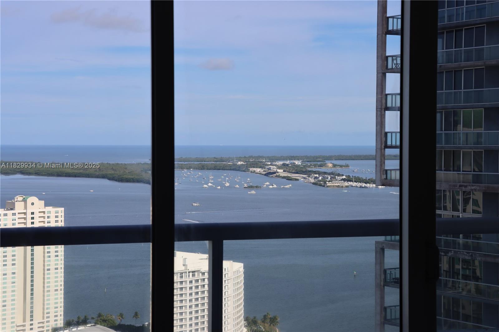 475 Brickell Ave 4207