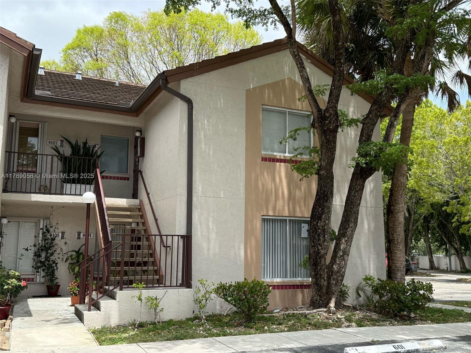Rental Property at 9103 Sw 138th Pl 9103, Miami, Broward County, Florida - Bedrooms: 2 
Bathrooms: 2  - $2,400 MO.