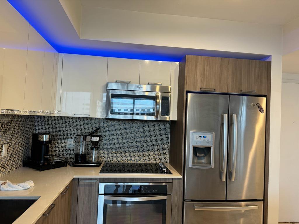 5252 PASEO CONDO - Residential