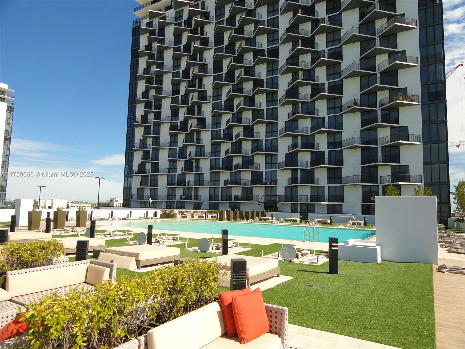 5252 PASEO CONDO - Residential