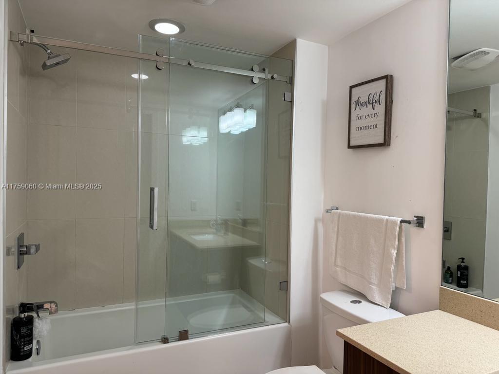 5252 PASEO CONDO - Residential