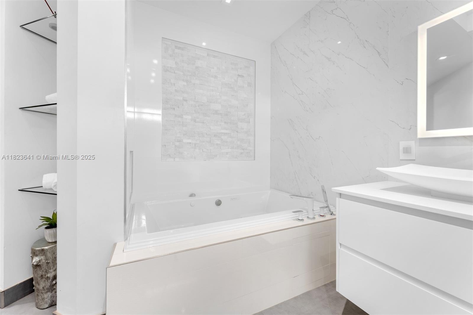 UNPLATTED - Residential