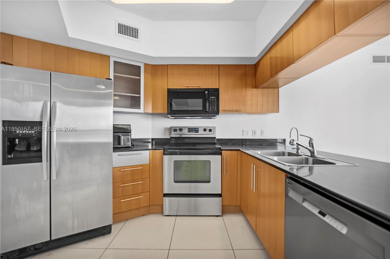 OPERA TOWER CONDO - Residential