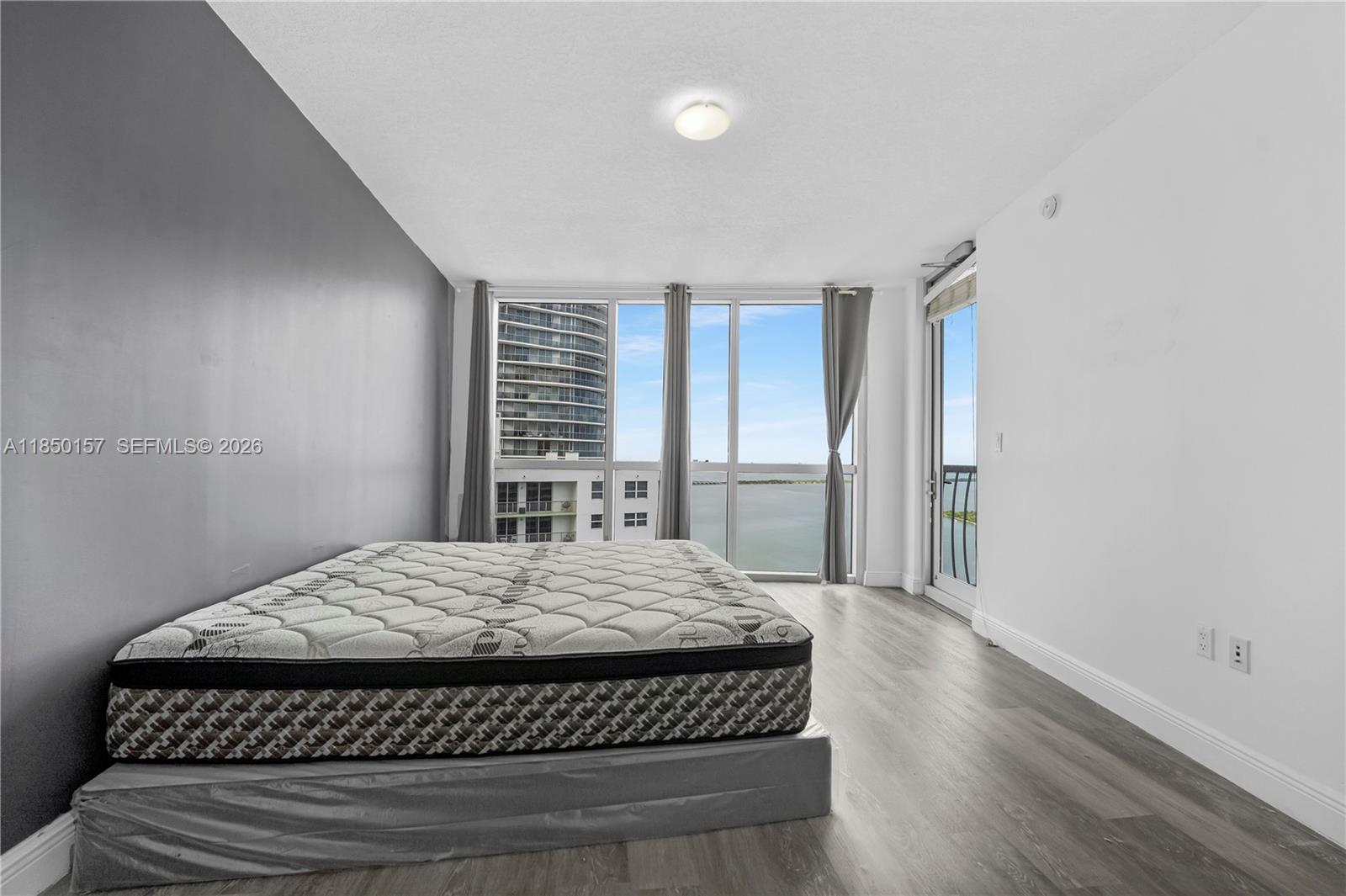 OPERA TOWER CONDO - Residential