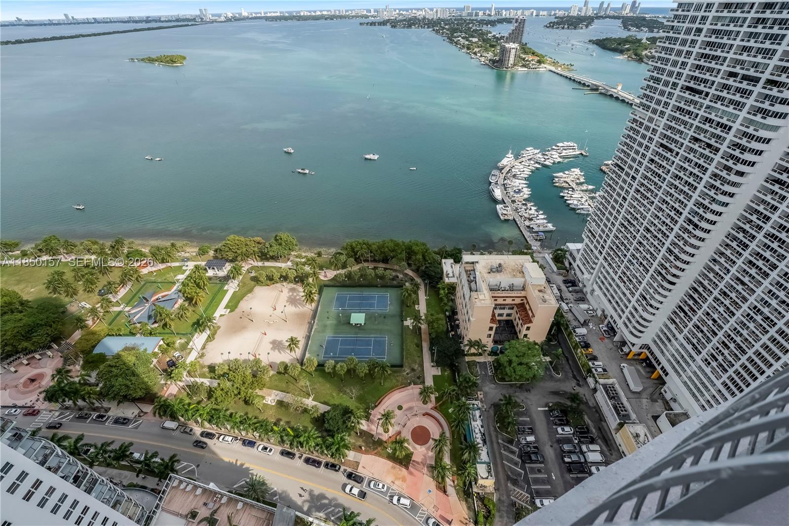 OPERA TOWER CONDO - Residential