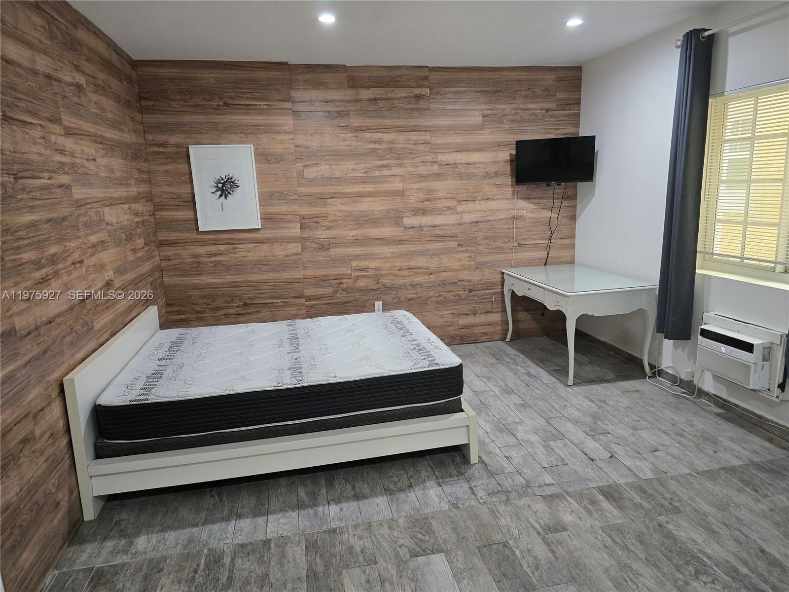 1345 Pennsylvania Ave 3A