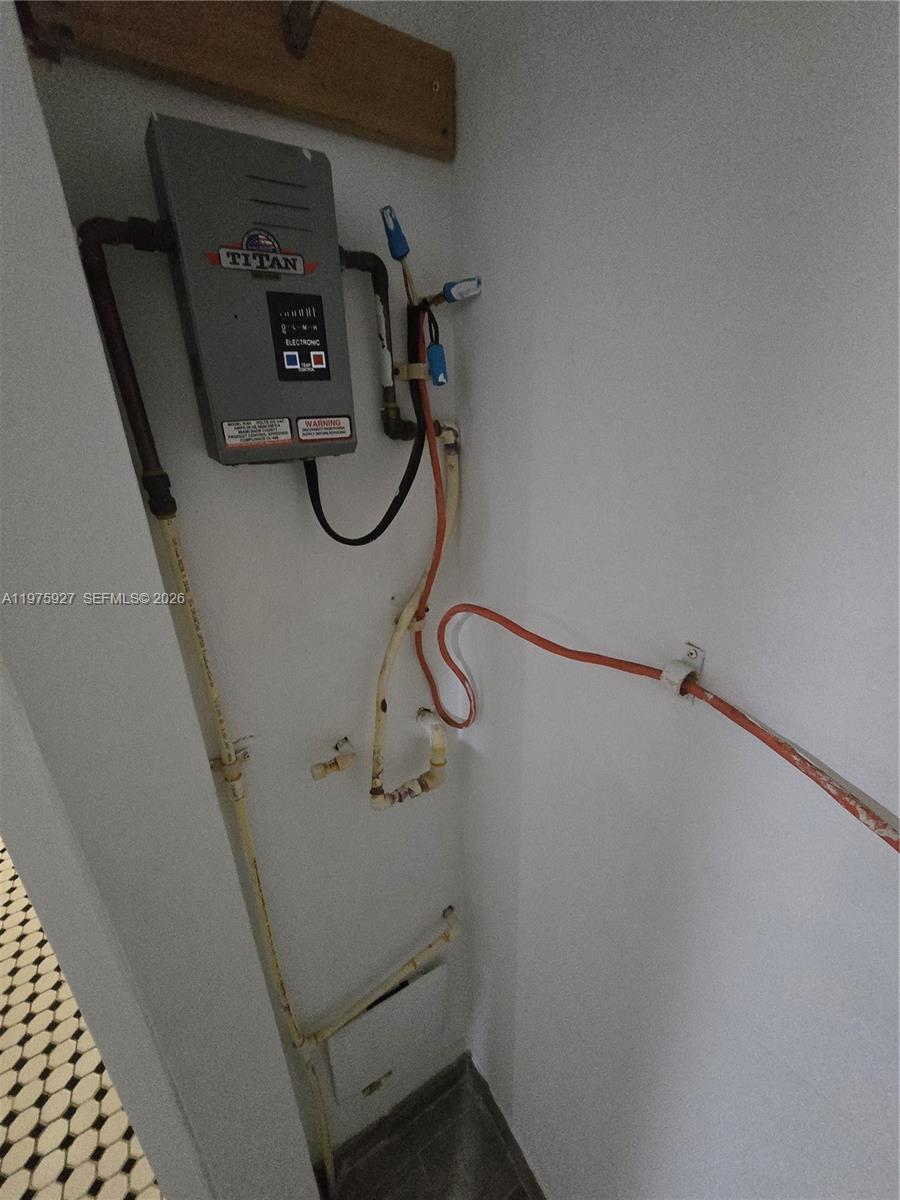 OCEAN BEACH ADDN NO 3 - Residential Lease