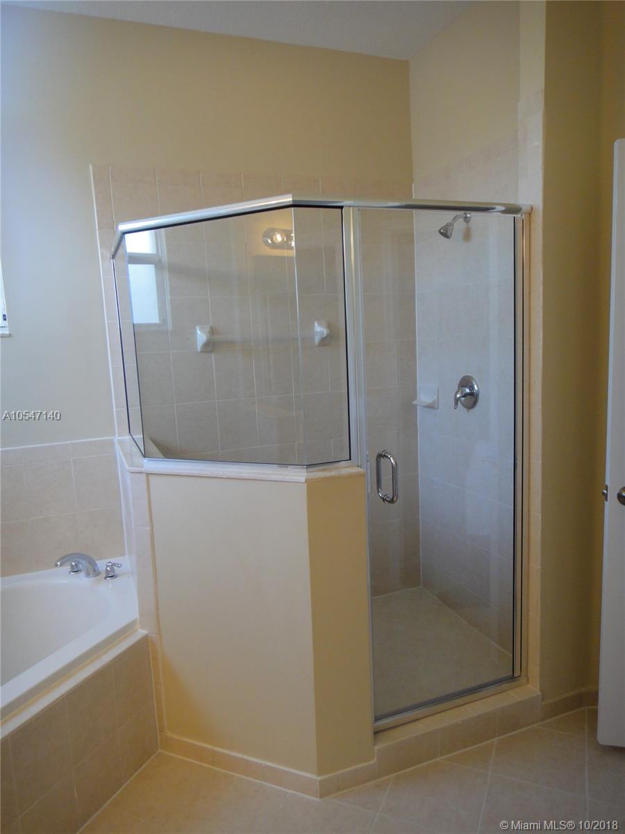 ARUBA AT OASIS - Residential Lease