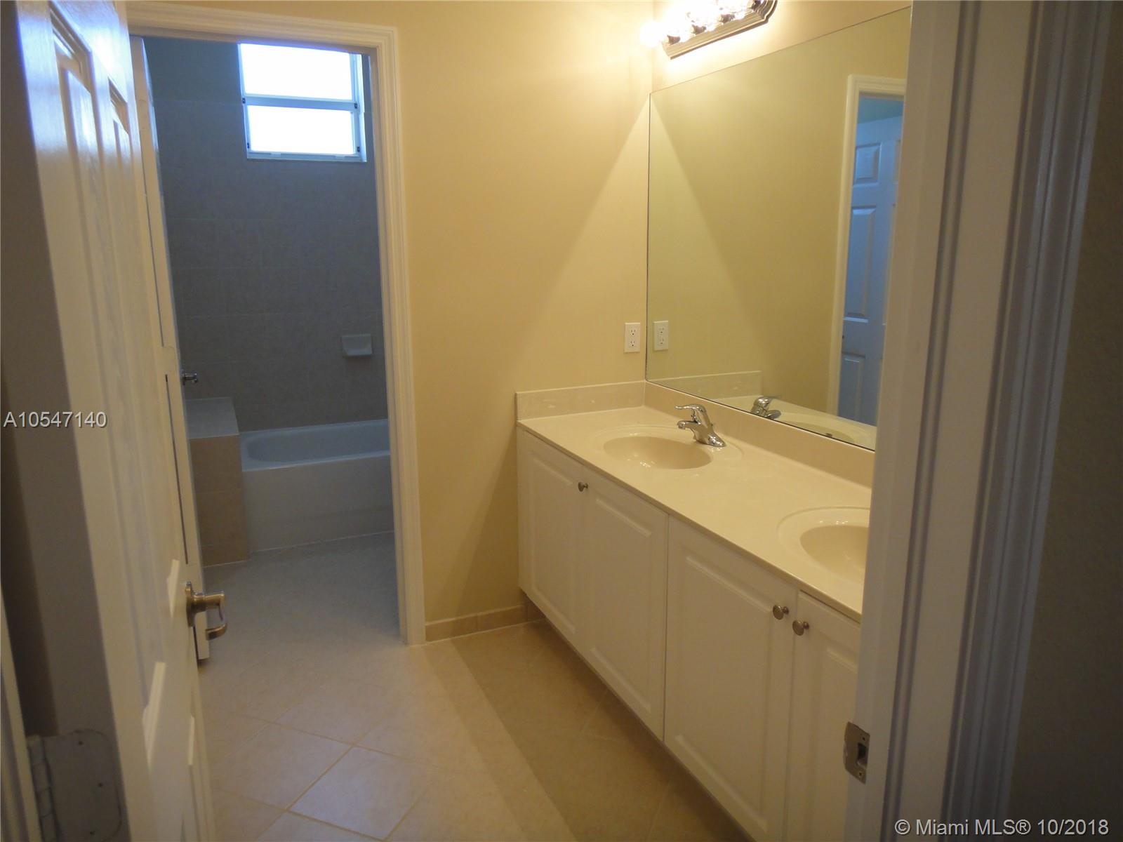 ARUBA AT OASIS - Residential Lease